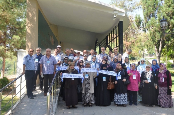 Osmanlı Padişahları Tarih Şeridi’ne Ziyaretçi Akını