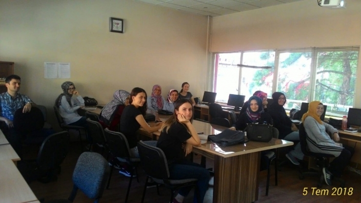 Saphane’de Öğretmenlere ’Özel Eğitim Uygulamaları’ Kursu