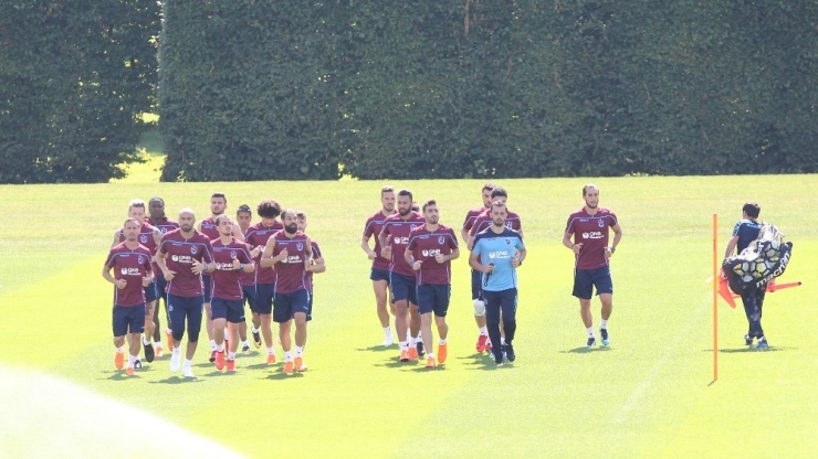 Trabzonspor’da Burak Yılmaz Takımla Çalışmalara Başladı