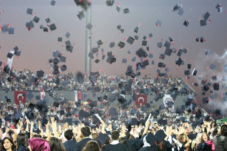 Esogü’de Mezuniyet Heyecanı Başlıyor