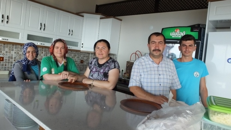 Burhaniye’de Körfez Manzaralı Dutluca’ya Yoğun İlgi