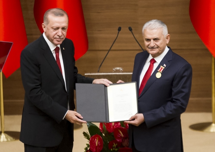 Tbmm Başkanı Yıldırım’a Devlet Şeref Madalyası Tevcih Edildi