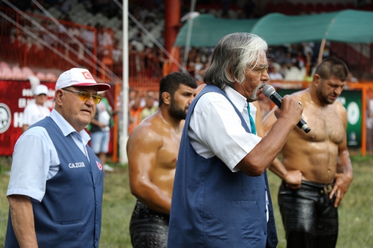 Er Meydanı’nda Başpehlivanlar, Üçüncü Tur Kura Çekimini Yaptı