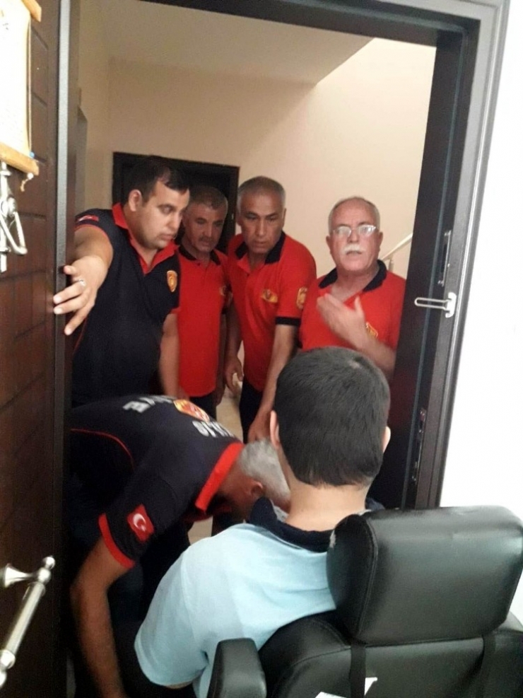 Engelli Genci İtfaiye Ekipleri Sınava Yetiştirdi