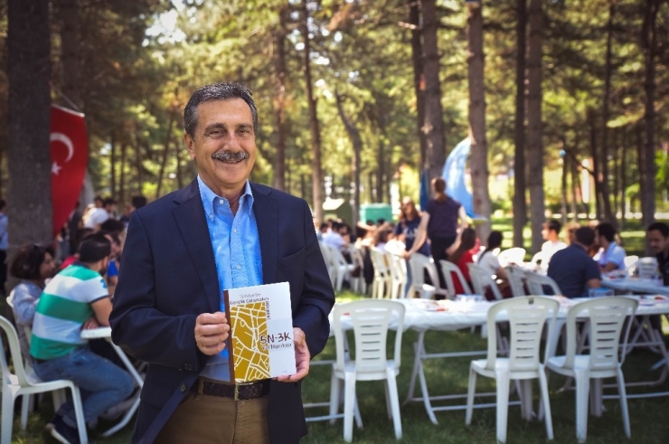 Gençlik Çalışmaları Rehberi Tamamlandı