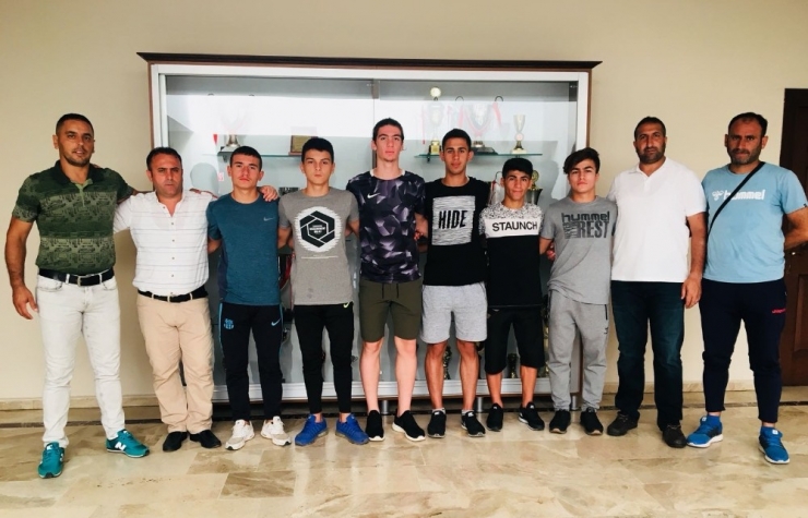 Akdenizli Futbolcular Kayserispor’a Transfer Oldu