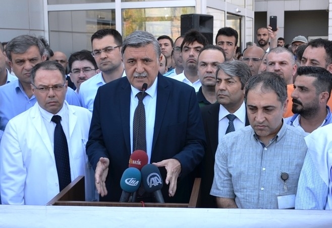 Hrü Rektörü Prof. Dr. Taşaltın: “Saldırıları Engellemek İçin Tüm Çabayı Göstereceğiz”