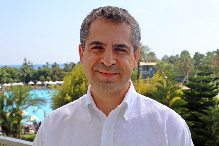 Antalya’nın 14 Milyon Turist Hedefini Sonbahar Rakamları Belirleyecek