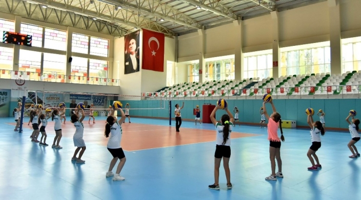 Salihli’de Eğlenceli Yaz Devam Ediyor