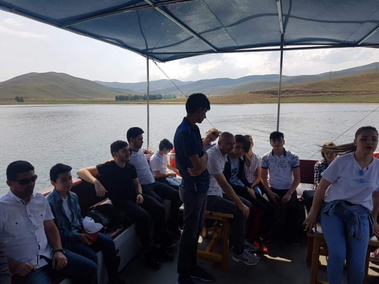 Azerbaycan Halk Dansları Topluluğu Diriliş’te Yat Gezisi Gerçekleştirdi