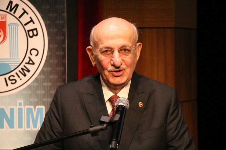 İsmail Kahraman: "Dairelere Erdoğan’ın Resmi Asılmalı"