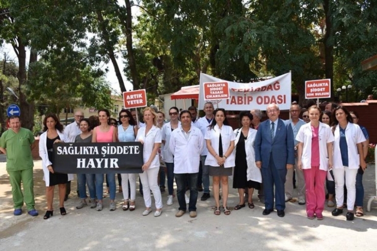 Başkan Albayrak’tan Sağlıkçılara Destek