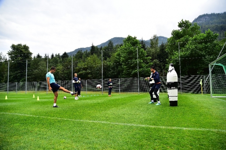 Başakşehir Hazırlıklarına Devam Ediyor