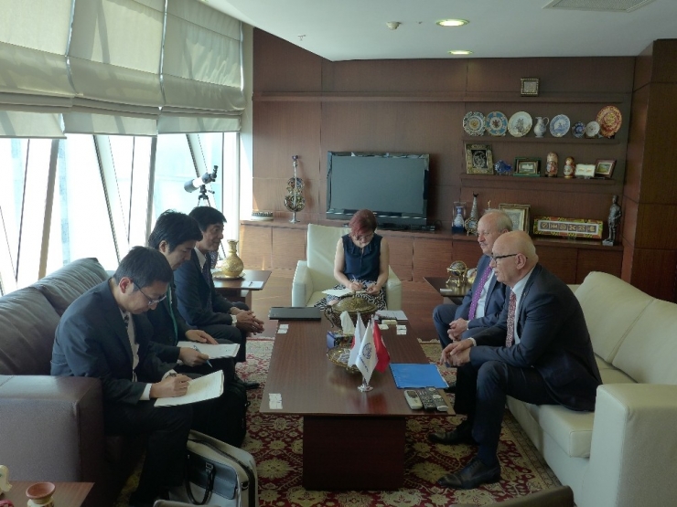 Japonya Büyükelçisi’nden, Aso’ya İşbirliği Çağrısı