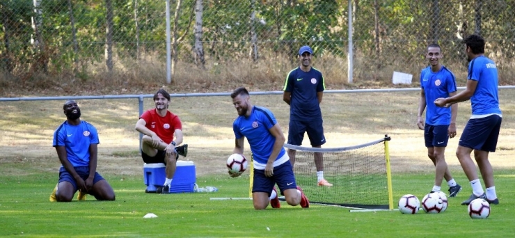 Antalyaspor’da Yarım Gün İzin