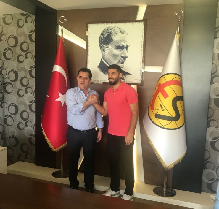 Sezgin Coşkun Yeniden Eskişehirspor’da