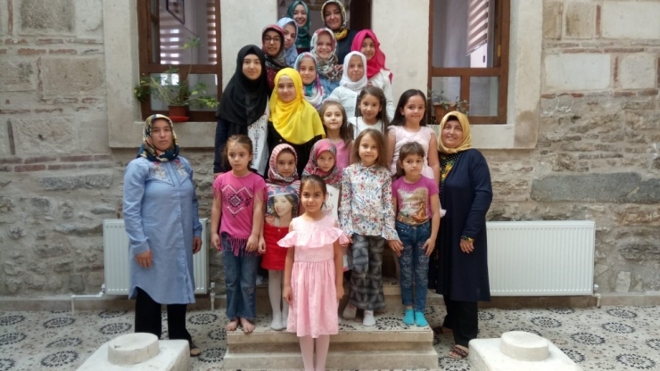 596 Yıllık Eğitim Yuvası