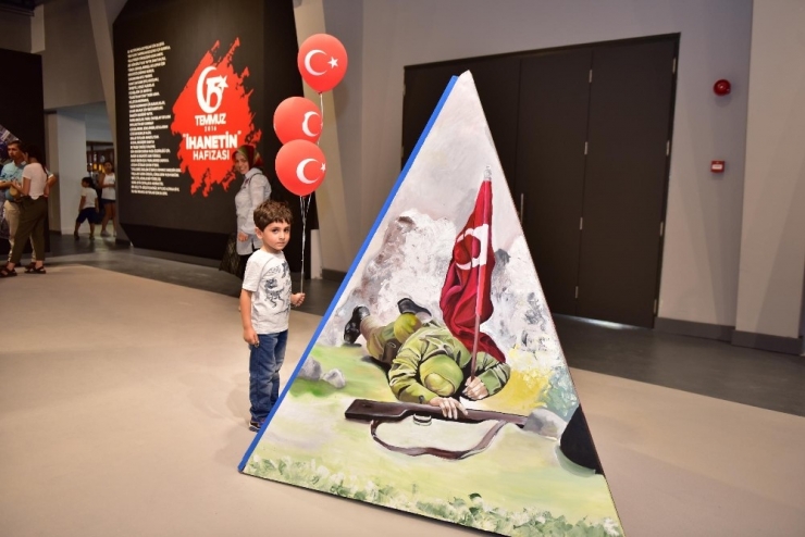 ‘İhanetin Hafızası’ Sergisine Büyük İlgi