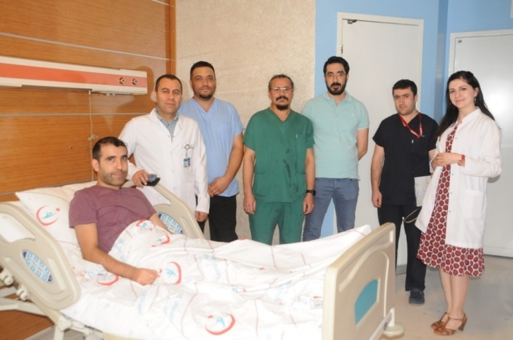 Cizre’de İlk Defa ‘Dizde Çoklu Bağ’ Yaralanması Ameliyatı Yapıldı