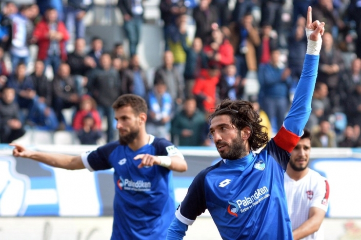 B.b. Erzurumspor’da Nobre Ve Burhan Eşer İle Yollar Ayrıldı