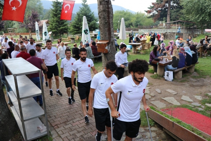 Ampute Futbol Milli Takımı Gölcük’te Ağırlandı