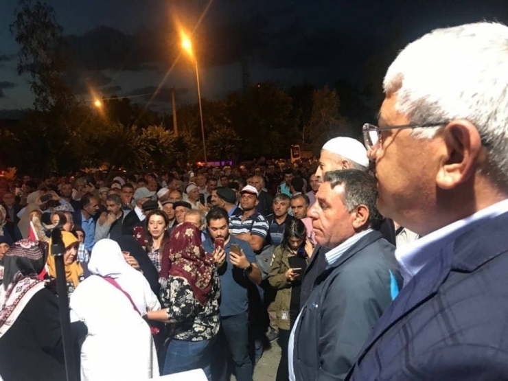 Kars Belediye Başkanı Karaçanta, Hacı Adaylarını Hacca Uğurladı