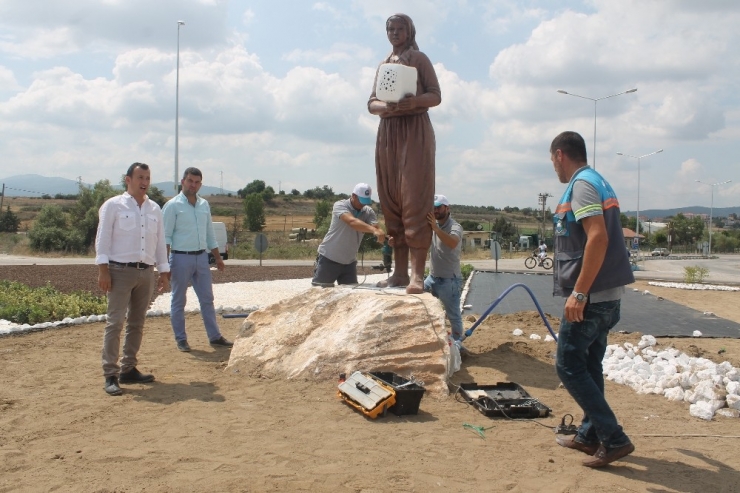 Manyas’ta Peyzaj Çalışmaları Yapılıyor