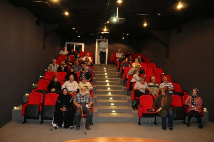 Yadem Üyeleri Sinema İle Buluştu