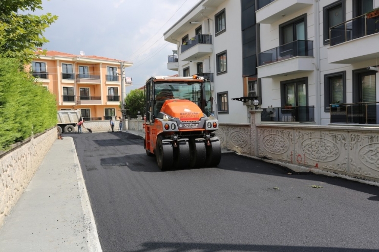 Serdivan’da Asfalt Çalışmaları Hız Kesmiyor