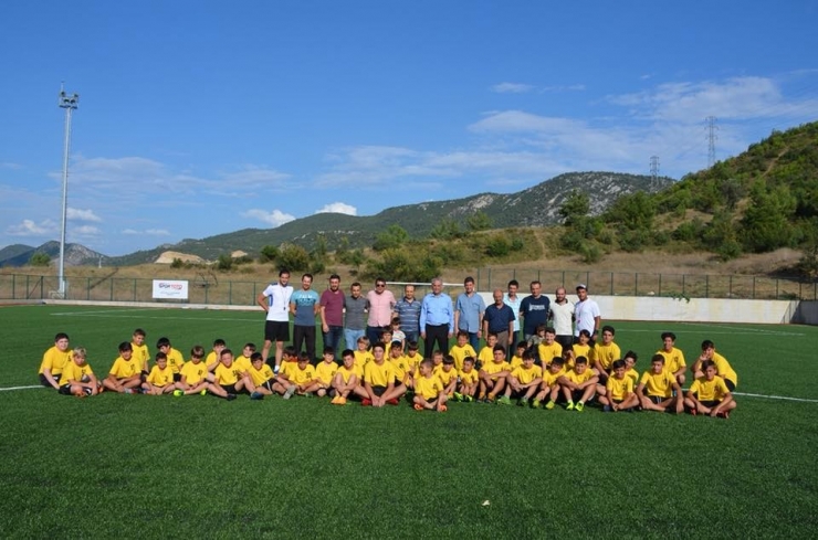 Başkan Yaman’dan Futbolculara Destek
