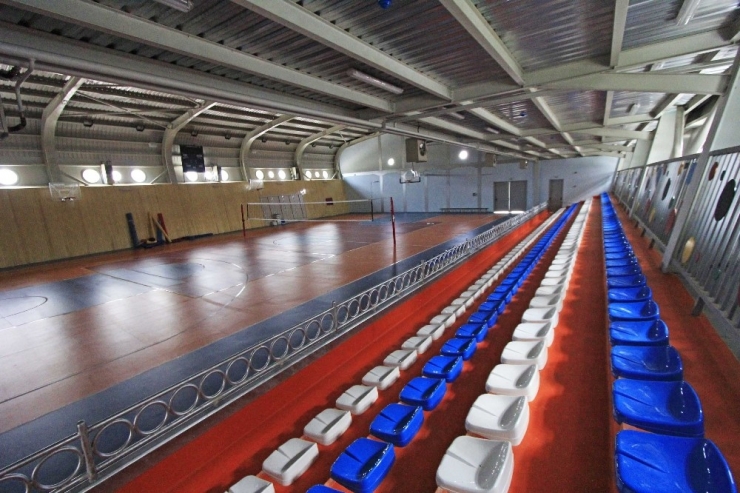 Körfez Orhangazi Anadolu Lisesi’ne Spor Salonu