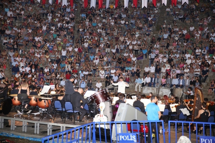 Antik Kentte İdil Biret’ten Piyano Resitali