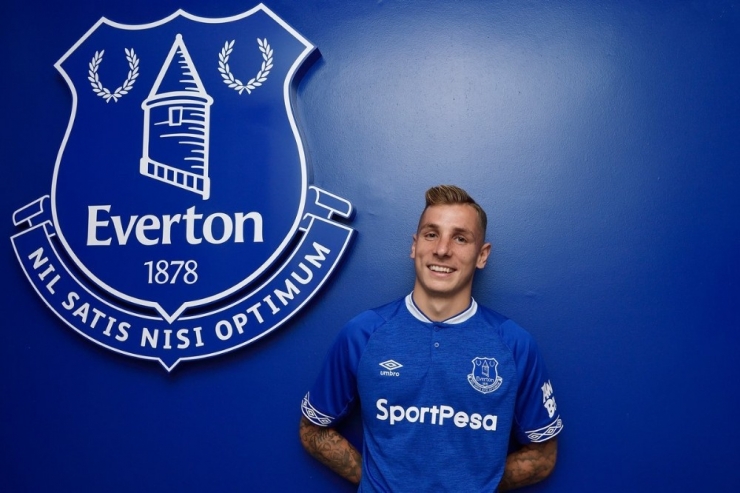 Everton, Lucas Digne’yi Kadrosuna Kattı