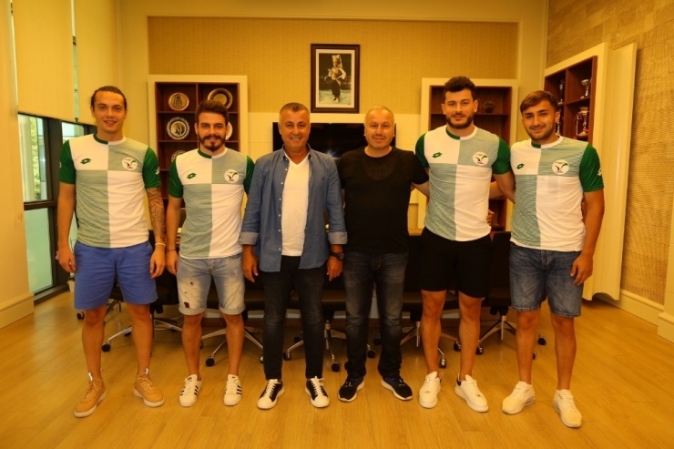 Manavgat Belediyespor’a 4 Yeni Transfer