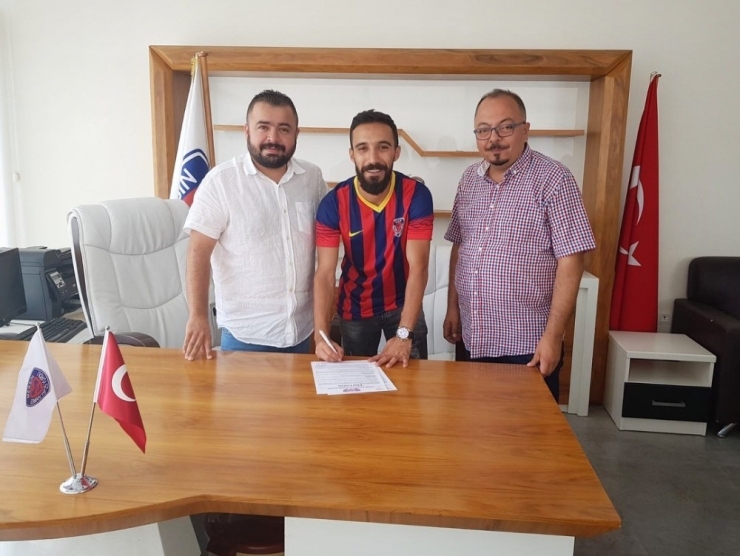 Koray Ünlü Mersin İdmanyurdu’nda