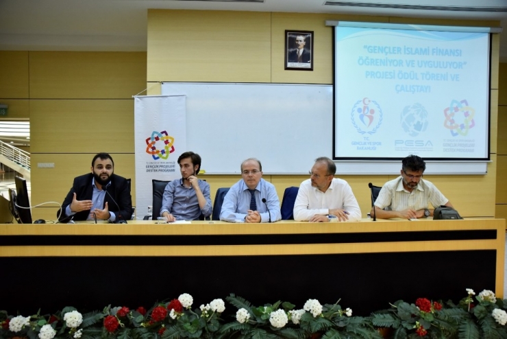 Gençler Saü’de İslami Finansı Öğreniyor Ve Uyguluyor