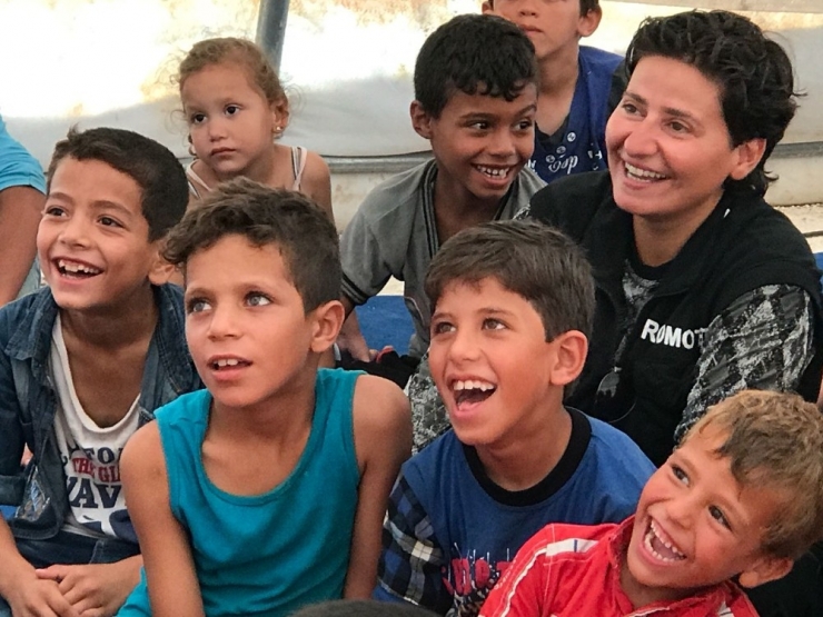 Savaş Mağduru Çocuklar 6 Yıl Sonra Çizgi Film İzledi