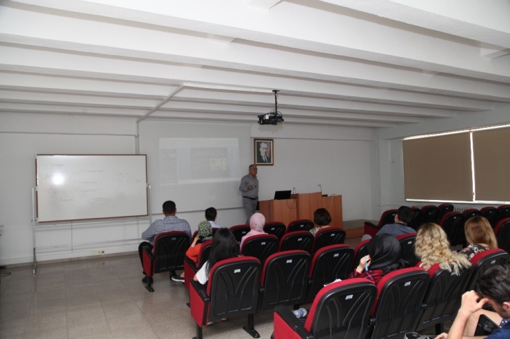 Sdü’de Aday Memur Eğitimleri Başladı