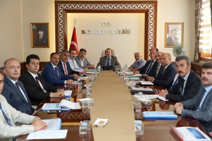 Vali Pehlivan Yatırımcı Bölge Ve İl Kuruluşlarının Çalışmaları Değerlendirildi