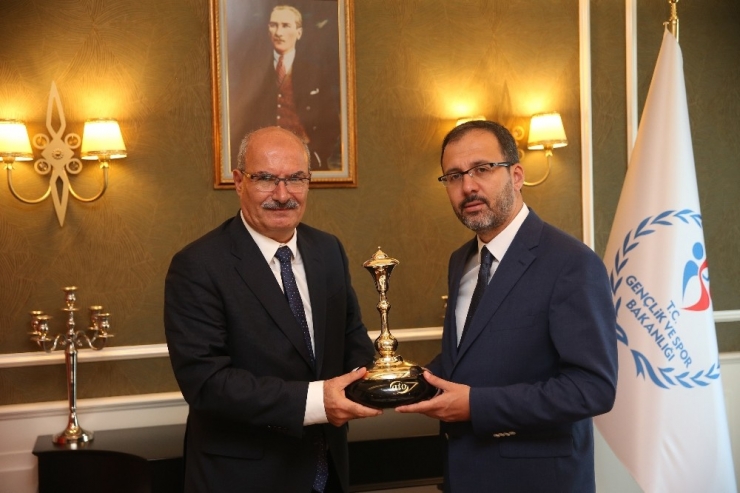 Ato Yönetiminden Gençlik Ve Spor Bakanı Kasapoğlu’na Ziyaret