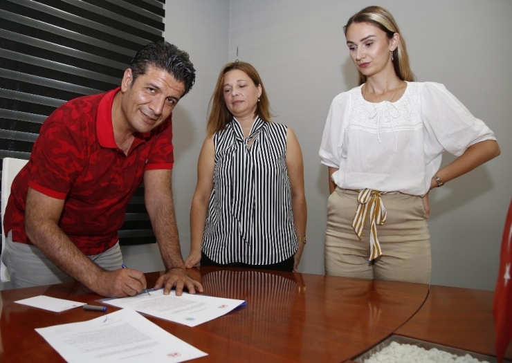 Döşemealtı Belediyesinden Eğitim Protokolü