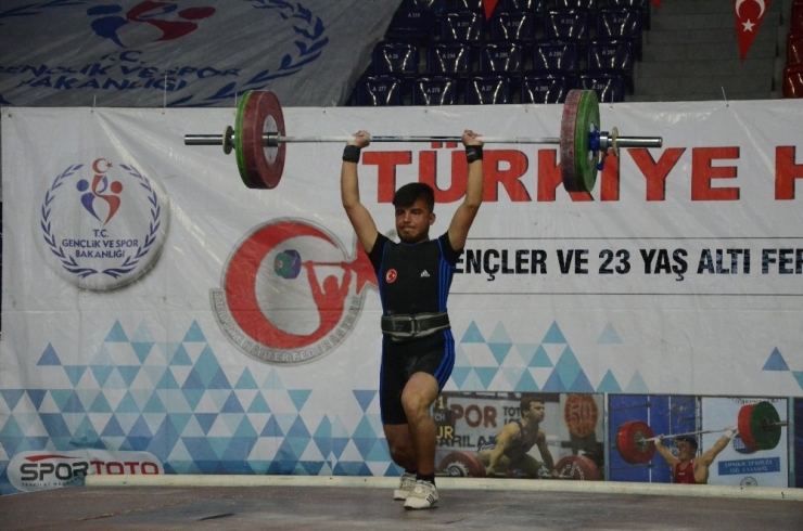 Ordu’daki Halter Şampiyonası