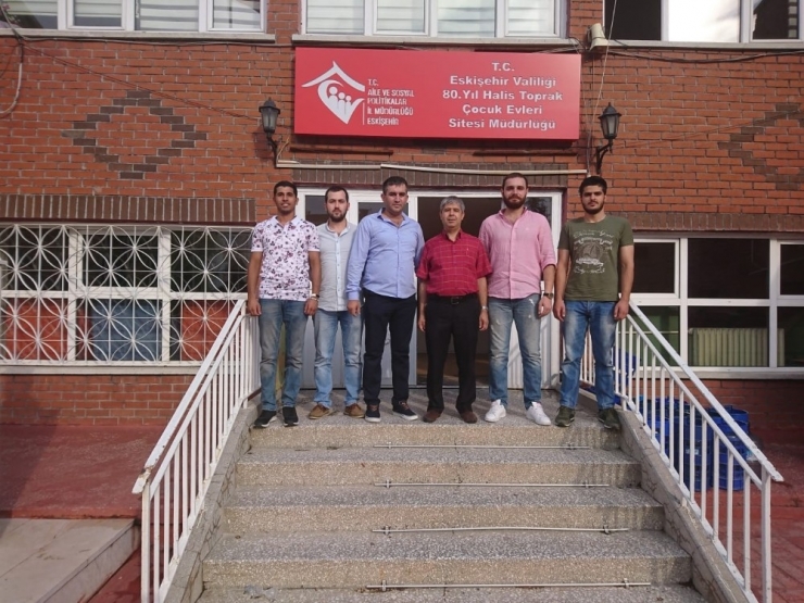 Ülkü Ocaklarından 80’inci Yıl Halis Toprak Çocuk Evleri Sitesine Ziyaret