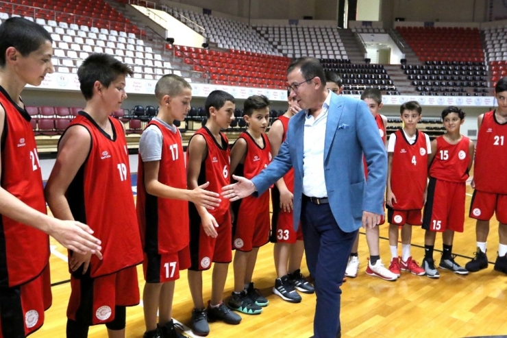 Gaziantep Basketbol Kulübü Başkanı Deniz Köken: