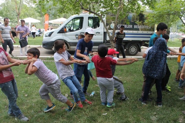Kur’an Kursu Öğrencileri Piknikte Buluştu