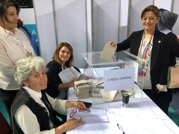 Milletvekili Erenler, Ak Parti Genel Merkez Kadın Kolları Kongresi’nde Mkyk Üyeliğine Seçildi