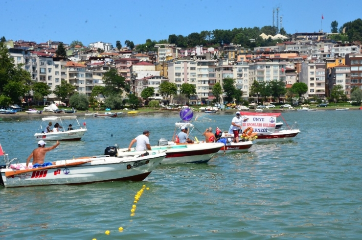 Genci Yaşlısı Su Sporlarında Buluştu