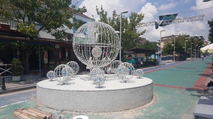 Alikahya’ya Dekoratif Aydınlatma