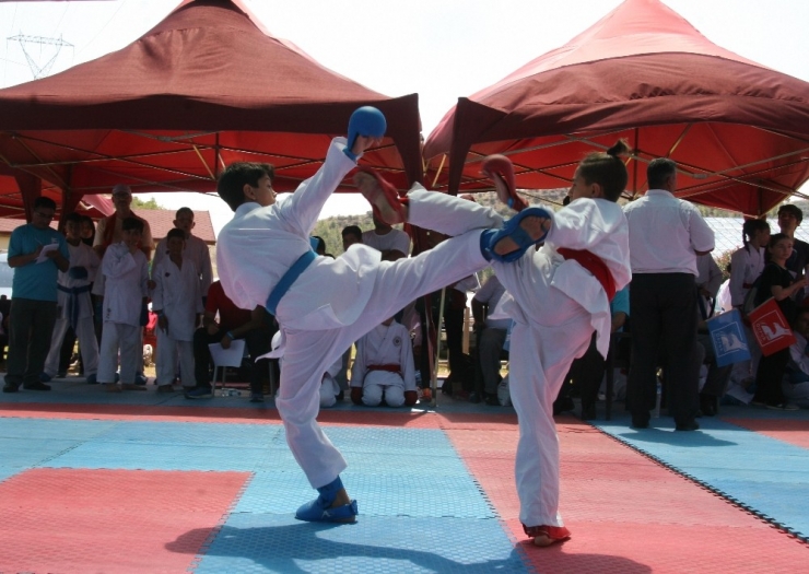Karatenin Kalbi Denizli’de Attı
