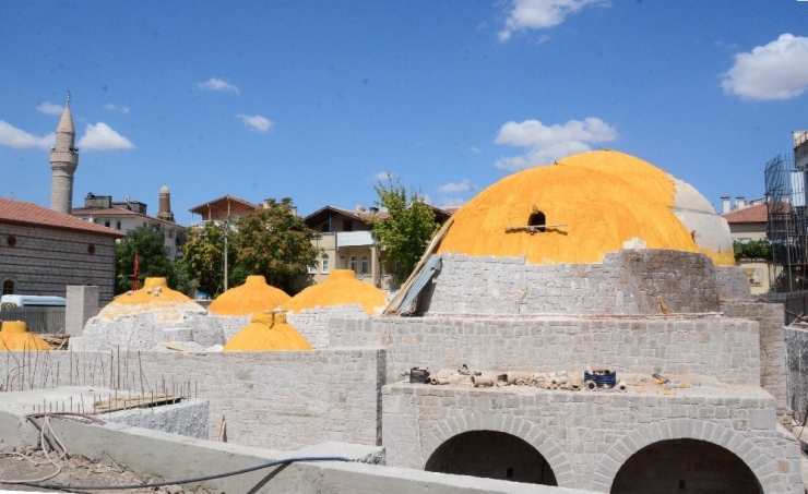 Aksaray’da 2. Kılıçarslan Hamamı Gün Yüzüne Çıkıyor